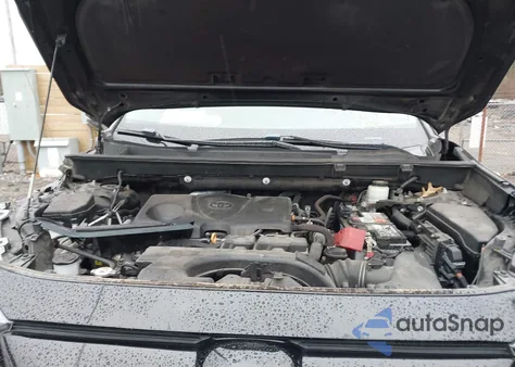 2021 Toyota Rav4 Xle z USA, uszkodzony, nr VIN 2T3P1RFV6MW167984